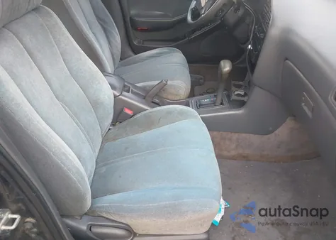 1992 Toyota Camry Le from USA, damaged, VIN 4T1SK12E2NU077952